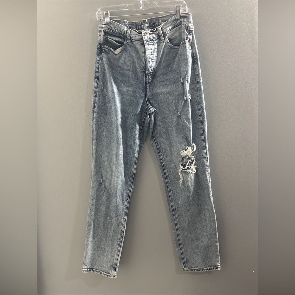 Old Navy Women's Straight Leg Jeans in Light Gray